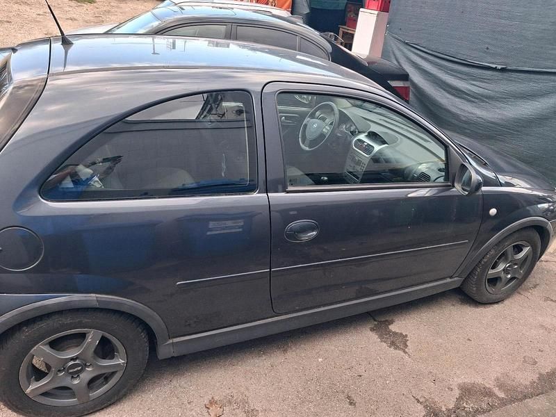 Gebraucht Opel Corsa 60 PS (44 kW) 2008 Andere farben Kleinwagen