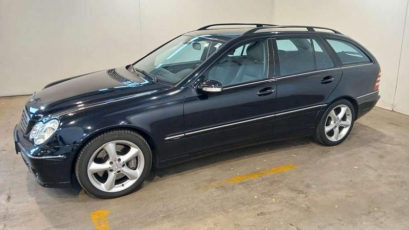 Gebraucht Mercedes C230 Sport 204 PS (150 kW) 2007 Schwarz Kombi