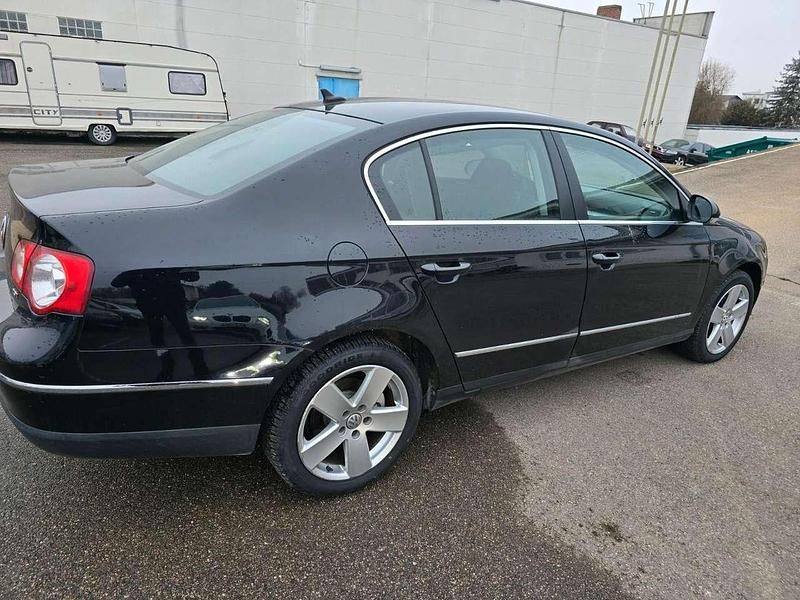 Gebraucht VW Passat Highline 200 PS (147 kW) 2009 Limousine