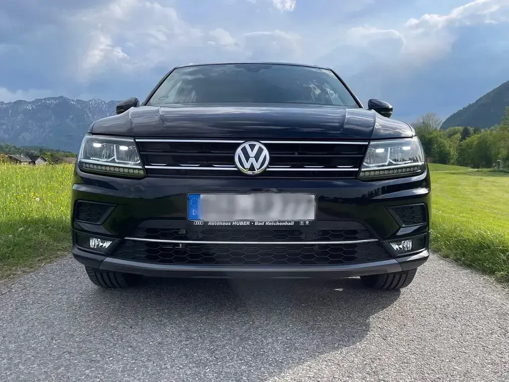 Gebraucht VW Tiguan Highline 150 PS (110 kW) 2019 Schwarz SUV