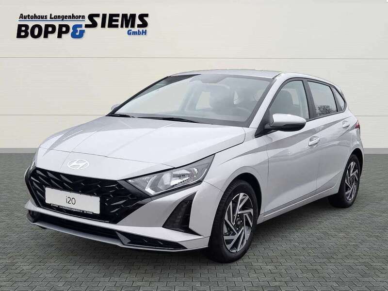 Lumen grey Neu 2024 Hyundai i20 Comfort Limousine | 21.960 € (Fairer Preis) - Bild 1/4