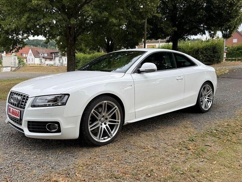 Weiß Gebraucht 2008 Audi S5 Sport Coupé | 33.900 € - Bild 1/4