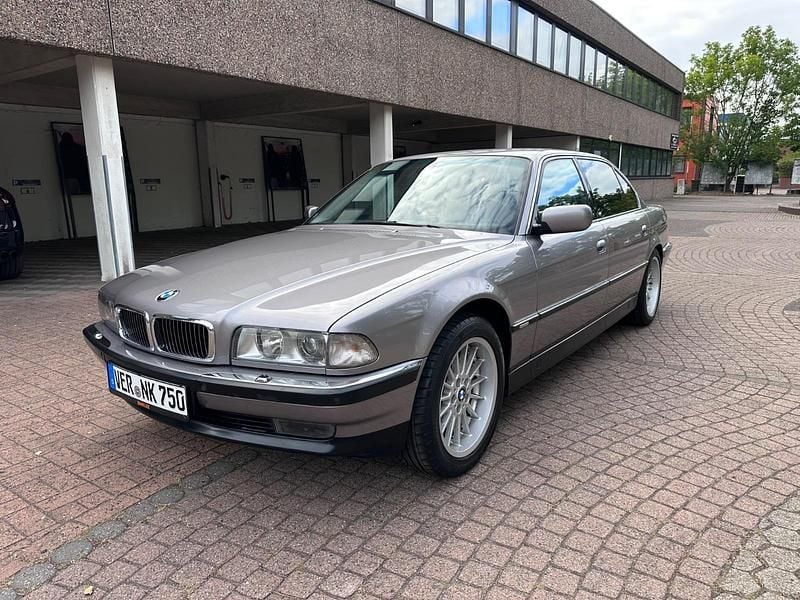Gebraucht 1998 BMW 750L Limousine | 14.400 € (Superpreis) - Bild 1/4