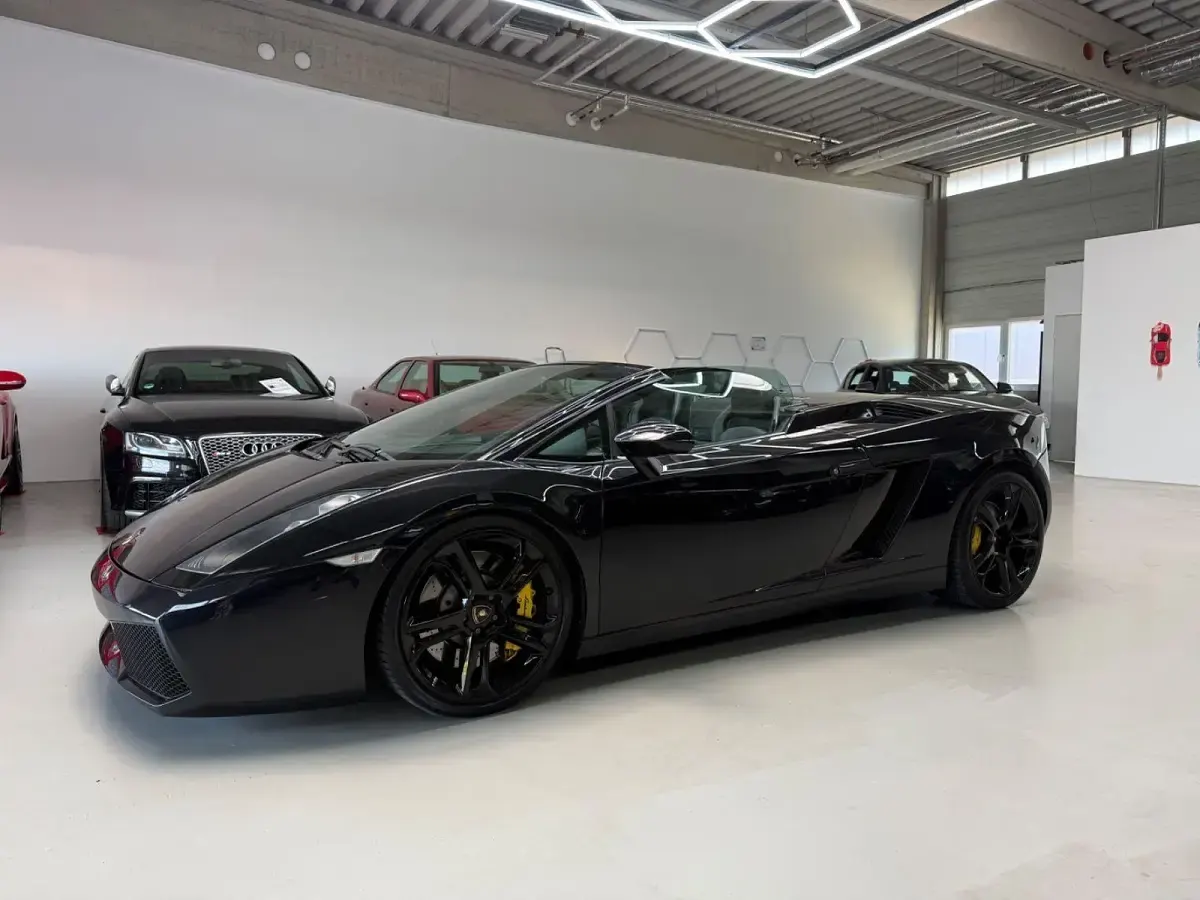 Gebraucht Lamborghini Gallardo 519 PS (381 kW) 2006 Schwarz Cabrio