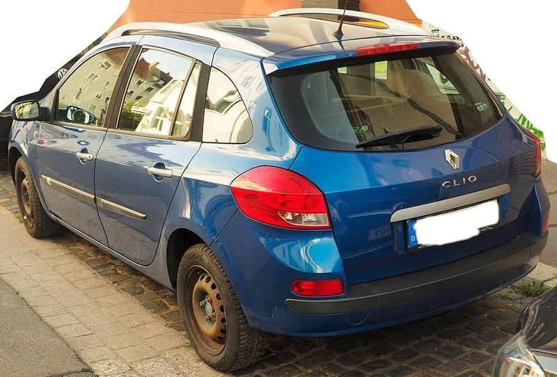 Gebraucht Renault Clio GrandTour Dynamique 101 PS (74 kW) 2008 Blau Kombi