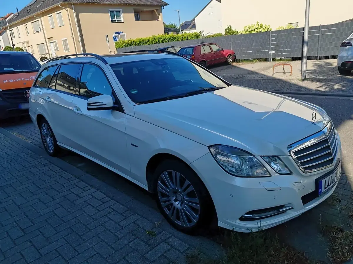 Gebraucht Mercedes E220 170 PS (125 kW) 2010 Kombi