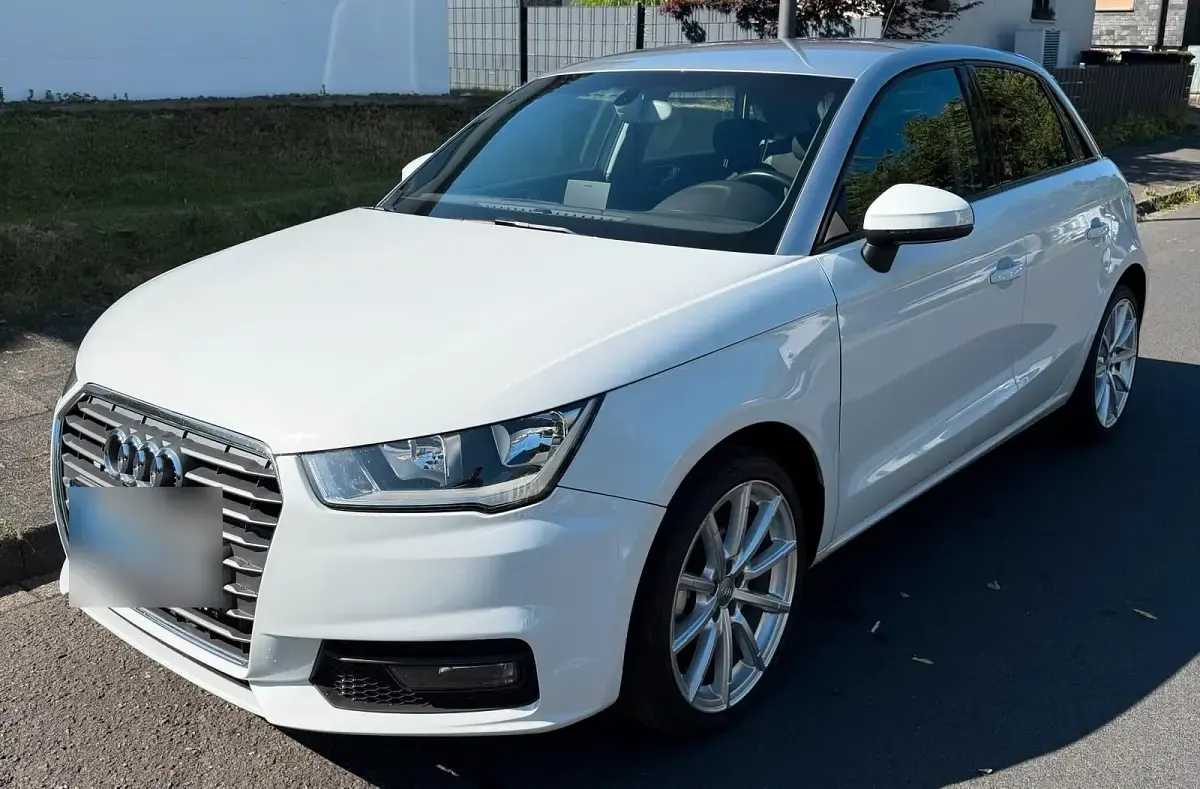 Gebraucht Audi A1 S-Line 95 PS (69 kW) 2019 Weiß SUV