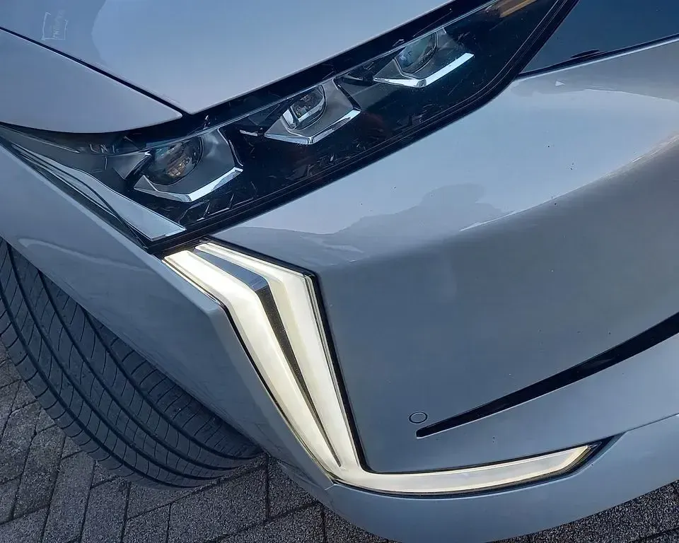 Gebraucht DS Automobiles DS4 224 PS (164 kW) 2022 Weiß SUV