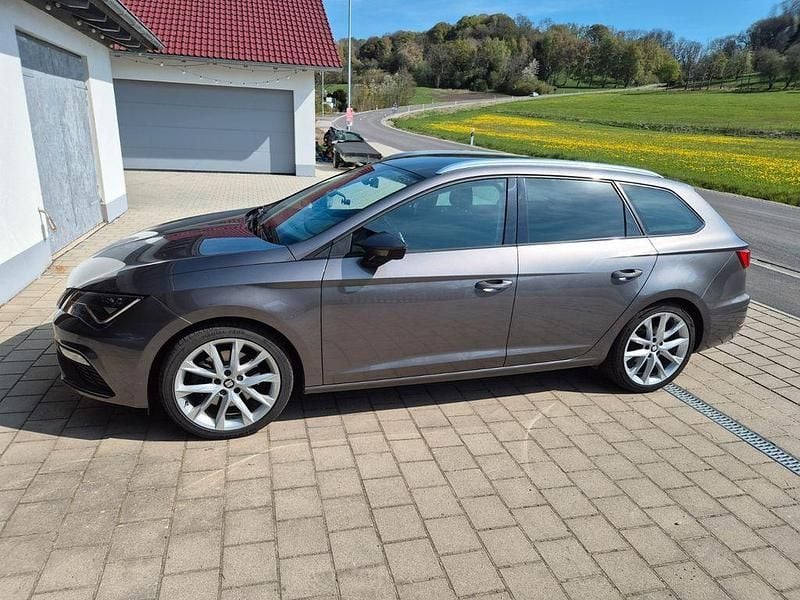 Second-hand Seat Leon ST FR 184 CP (135 kW) 2017 Gri Break