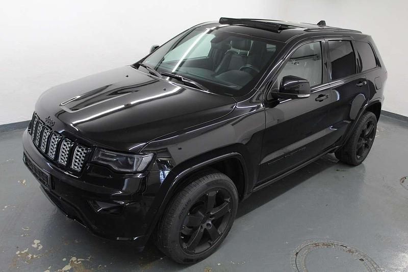 Schwarz Gebraucht 2017 Jeep Grand Cherokee Night Eagle SUV | 27.999 € (Fairer Preis) - Bild 1/4