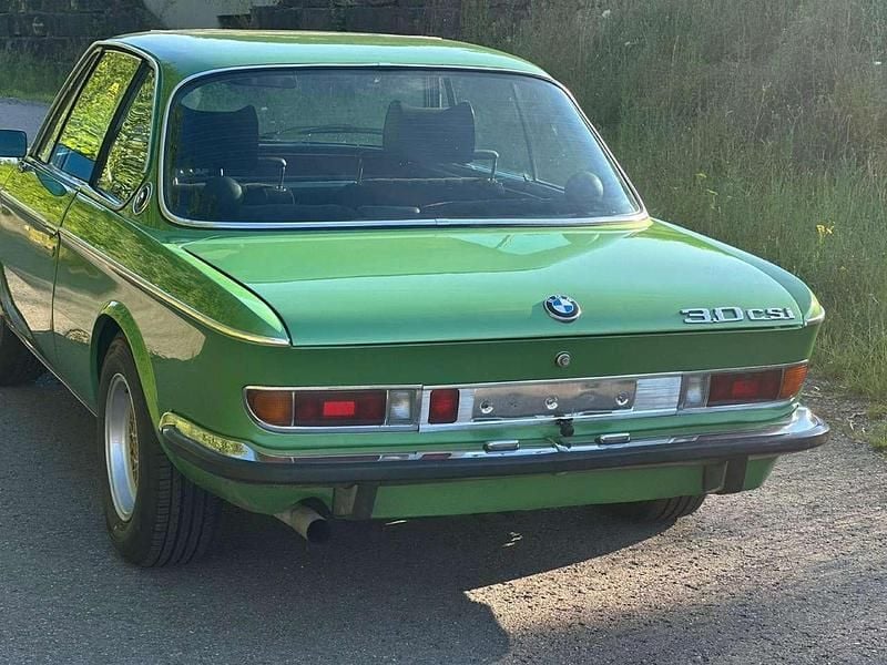 Usado BMW E9 200 HP (147 kW) 1973 Verde Coupé