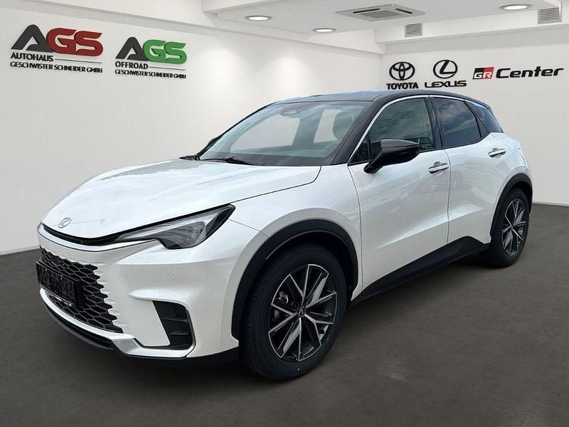 202) (weiss Gebraucht 2025 Lexus LBX SUV | 32.990 € (Fairer Preis) - Bild 1/4