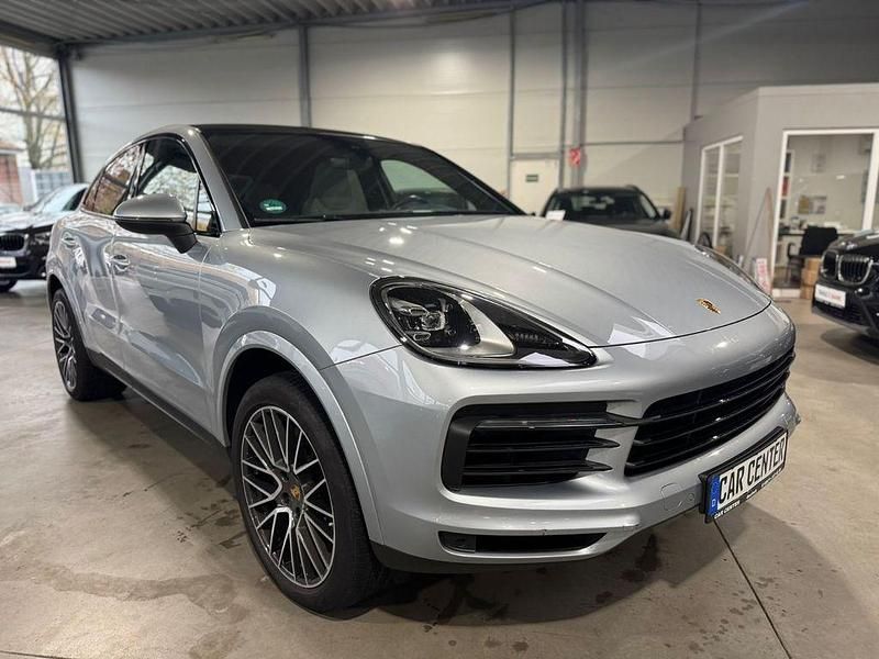 Silber Gebraucht 2019 Porsche Cayenne Sport SUV | 60.950 € (Teuer) - Bild 1/4
