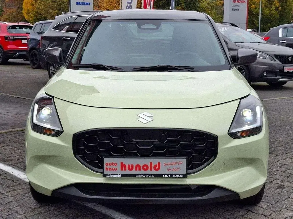 Gebraucht Suzuki Swift Comfort 83 PS (61 kW) 2025 Gelb Kleinwagen