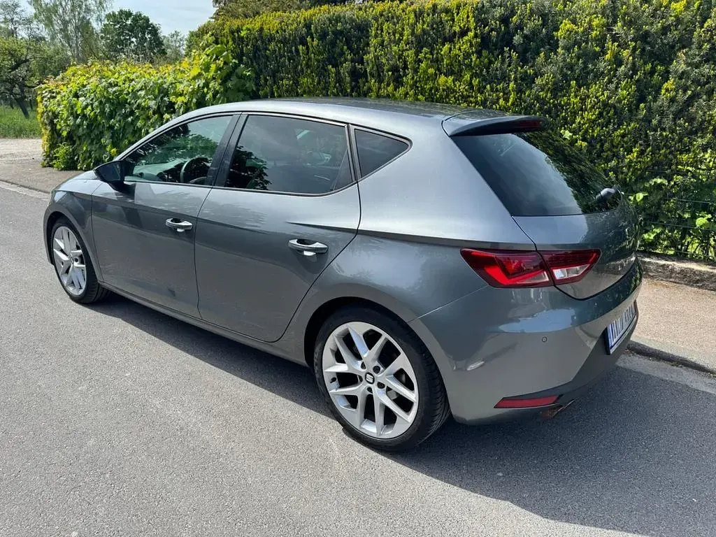 Gebraucht Seat Leon FR 150 PS (110 kW) 2014 Grau Limousine