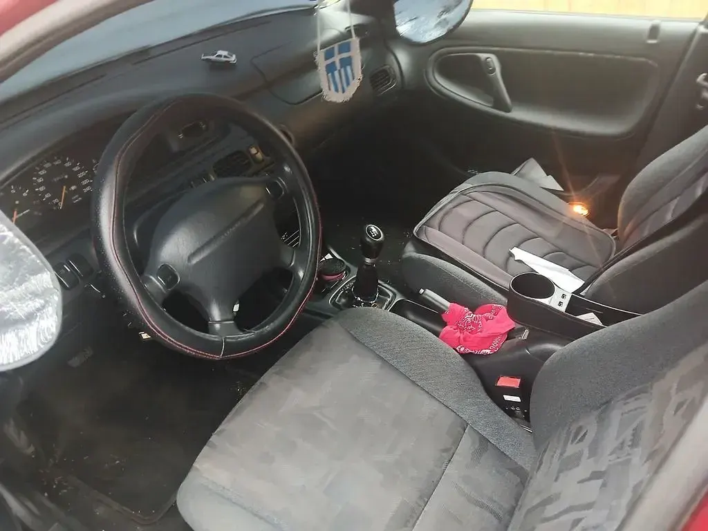 Gebraucht Mazda 626 90 PS (66 kW) 1997 Rot Limousine