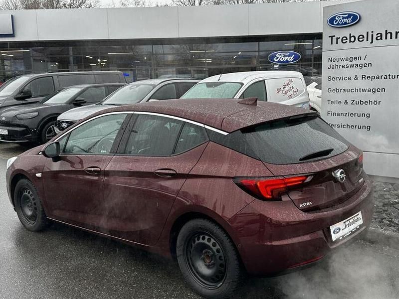 Gebraucht Opel Astra Innovation 125 PS (91 kW) 2018 Rot Limousine