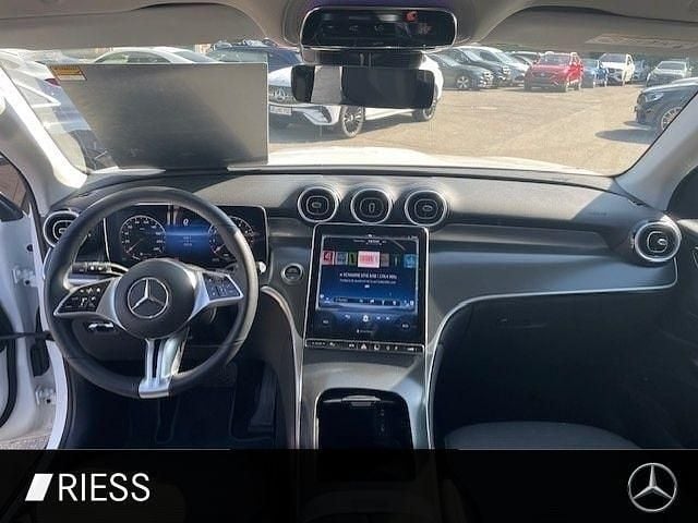 Gebraucht Mercedes GLC200 Avantgarde 204 PS (150 kW) 2025 Unilack polarweiß SUV