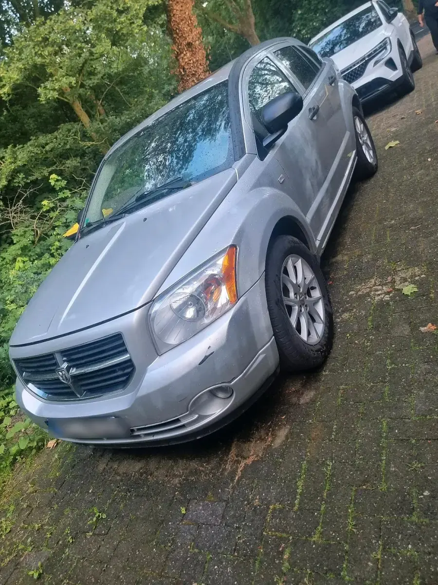 Gebraucht Dodge Caliber 140 PS (102 kW) 2009 Silber Kleinwagen