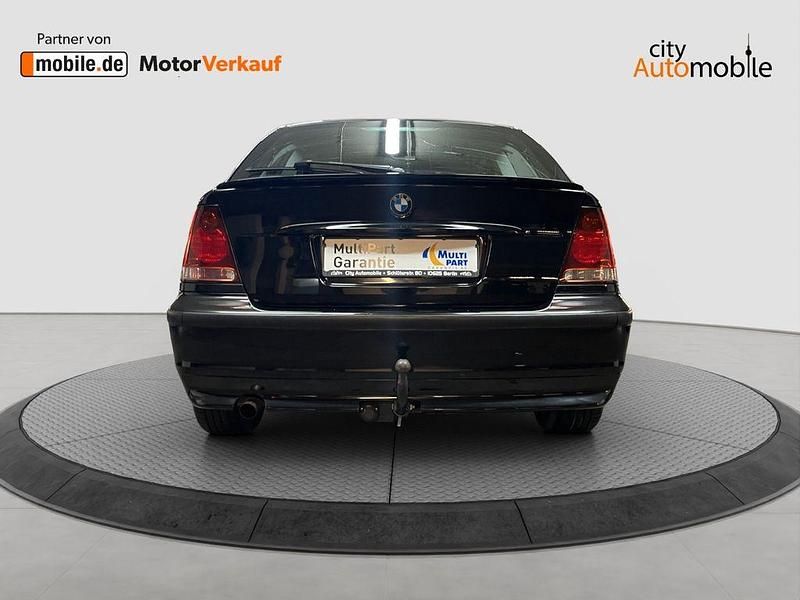 Gebraucht BMW 316 Compact 116 PS (85 kW) 2003 Schwarz Kleinwagen