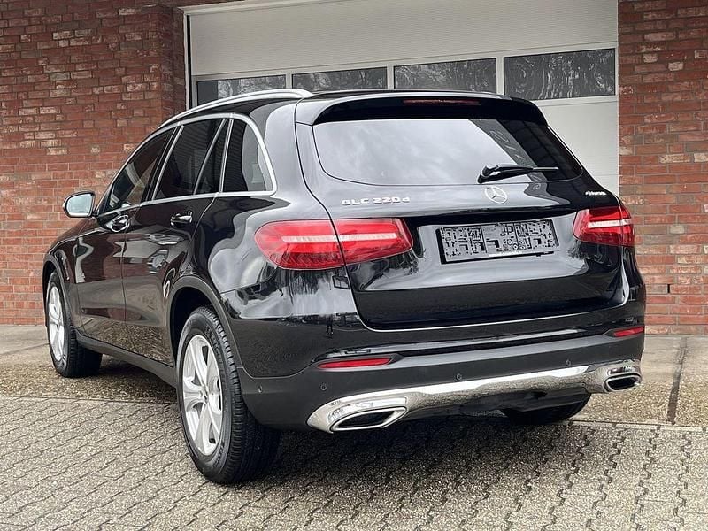 Gebraucht Mercedes GLC220 Sport 170 PS (125 kW) 2017 Schwarz SUV