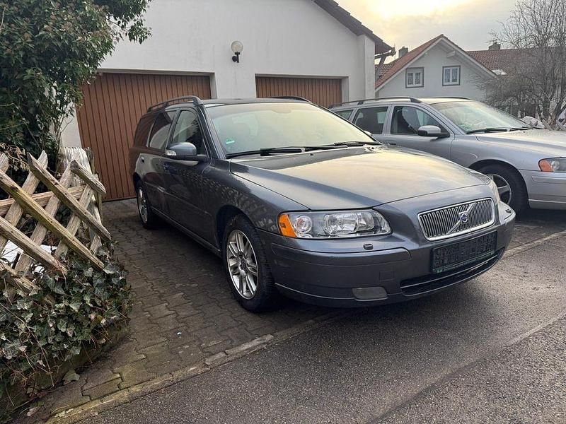 Gebraucht Volvo V70 140 PS (102 kW) 2007 Grau Kombi