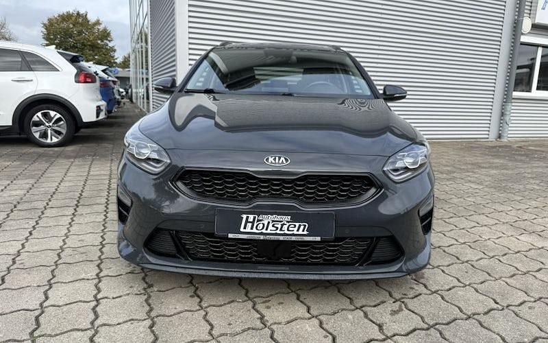 Gebraucht Kia Ceed Sportswagon Platinum Edition 140 PS (102 kW) 2018 Grau Kombi