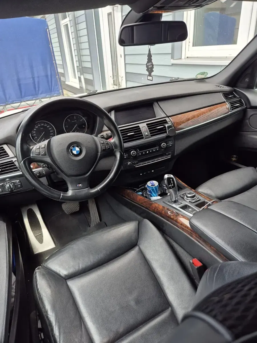 Używany BMW X5 306 KM (225 kW) 2012 Biały SUV