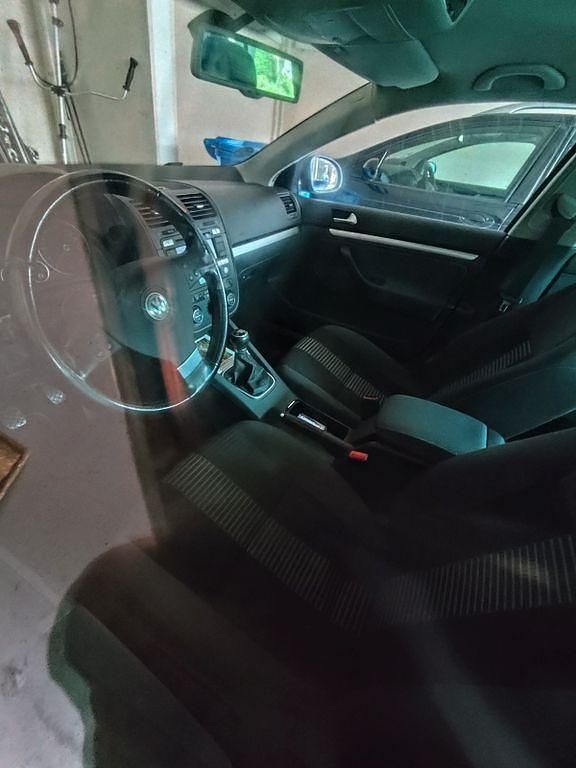 Gebraucht VW Jetta United 122 PS (89 kW) 2008 Silber Limousine