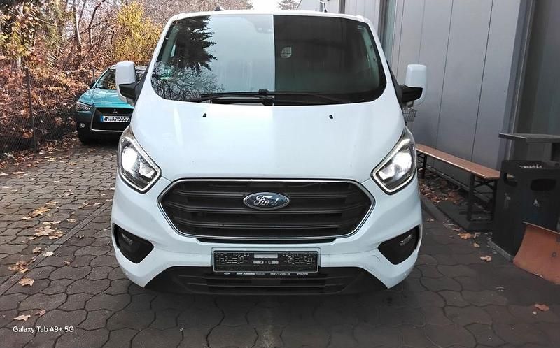Weiß Gebraucht 2020 Ford Transit Custom Trend Van / Kleinbus | 15.900 € (Fairer Preis) - Bild 1/4