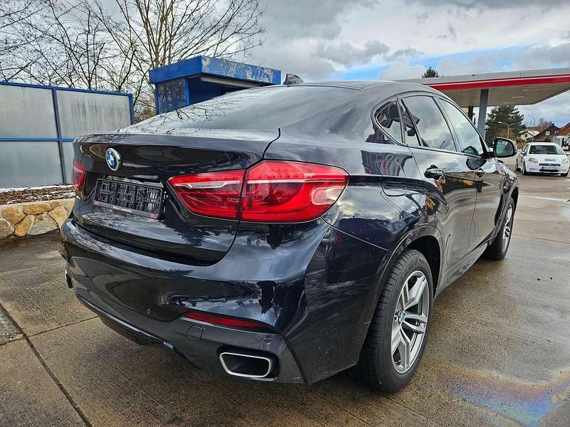 Gebraucht BMW X6 258 PS (189 kW) 2015 Carbonschwarz metallic SUV