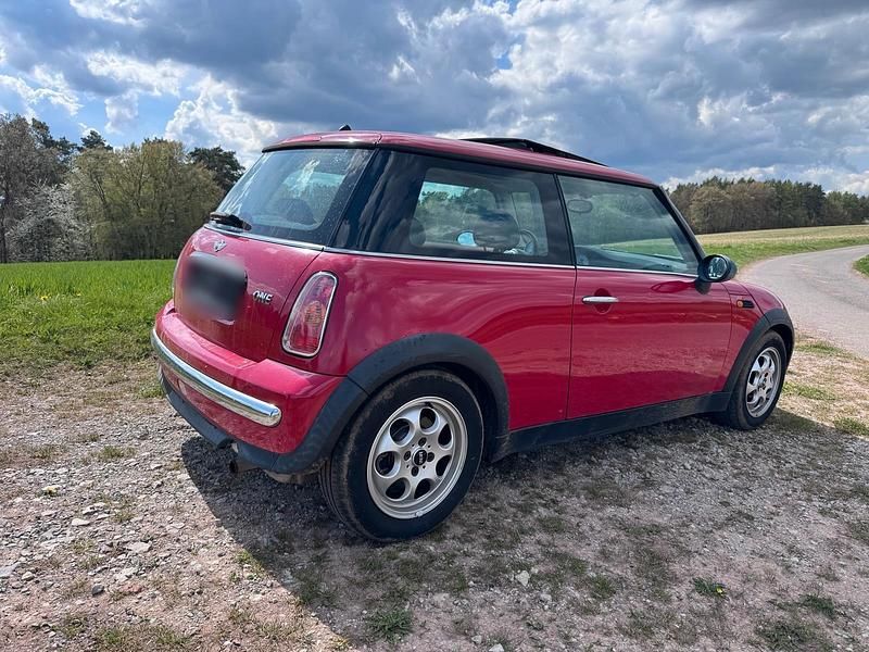 Usado Mini ONE 90 HP (66 kW) 2003 Vermelho Citadino