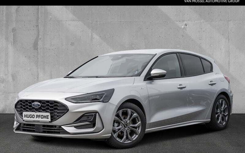 Silber Gebraucht 2024 Ford Focus ST-Line X Limousine | 25.850 € (Guter Preis) - Bild 1/4