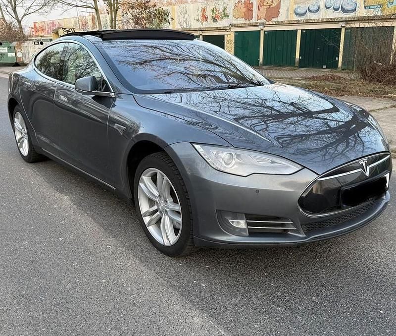 Gebraucht Tesla Model S 309 kW (421 PS) 2013 Grau Kleinwagen