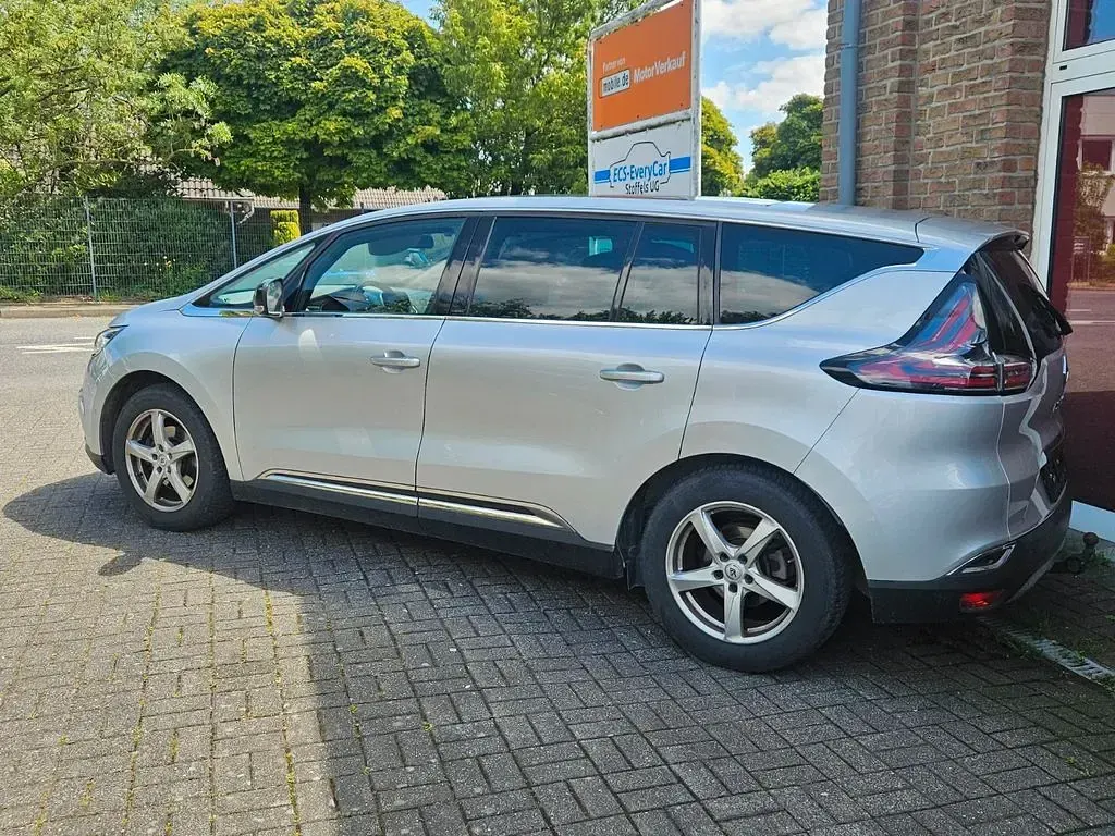 Gebraucht Renault Espace Initiale Paris 160 PS (117 kW) 2018 Silber Van / Kleinbus