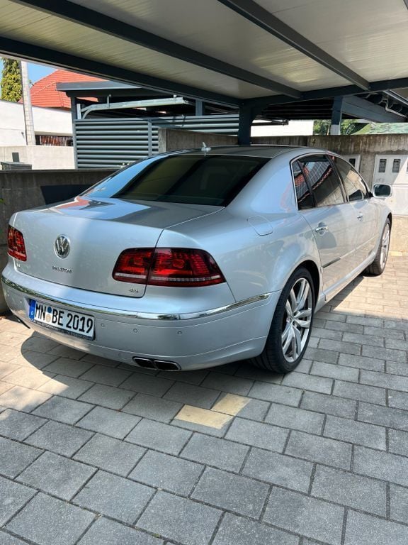 Silber Gebraucht 2015 VW Phaeton Limousine | 20.900 € (Guter Preis) - Bild 1/4