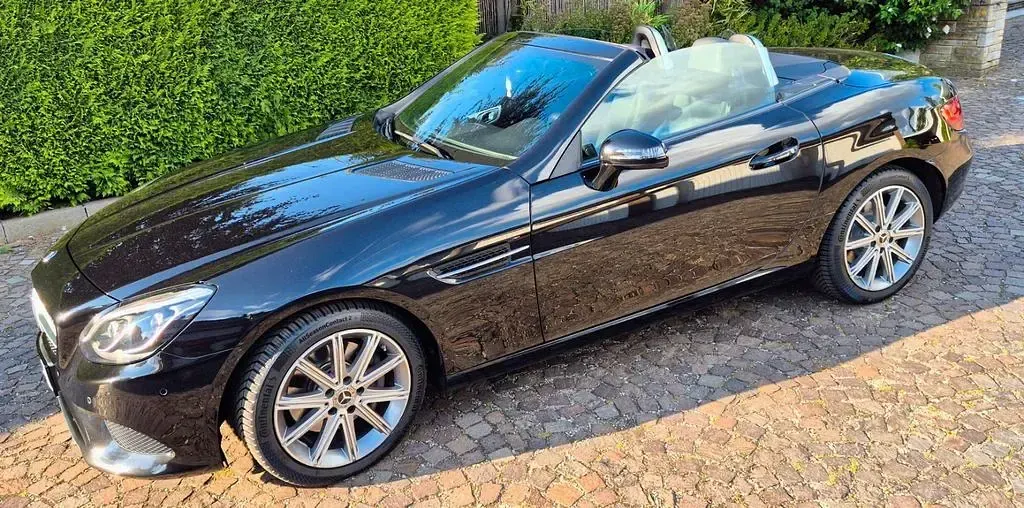 Gebraucht Mercedes SLC200 184 PS (135 kW) 2016 Schwarz Cabrio