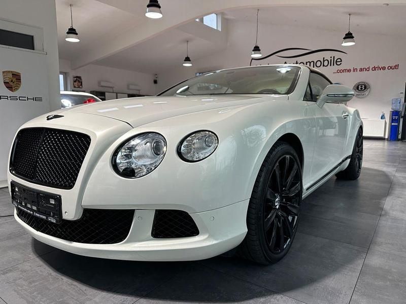 Gebraucht Bentley Continental GT Convertible 575 PS (422 kW) 2012 Weiß Cabrio