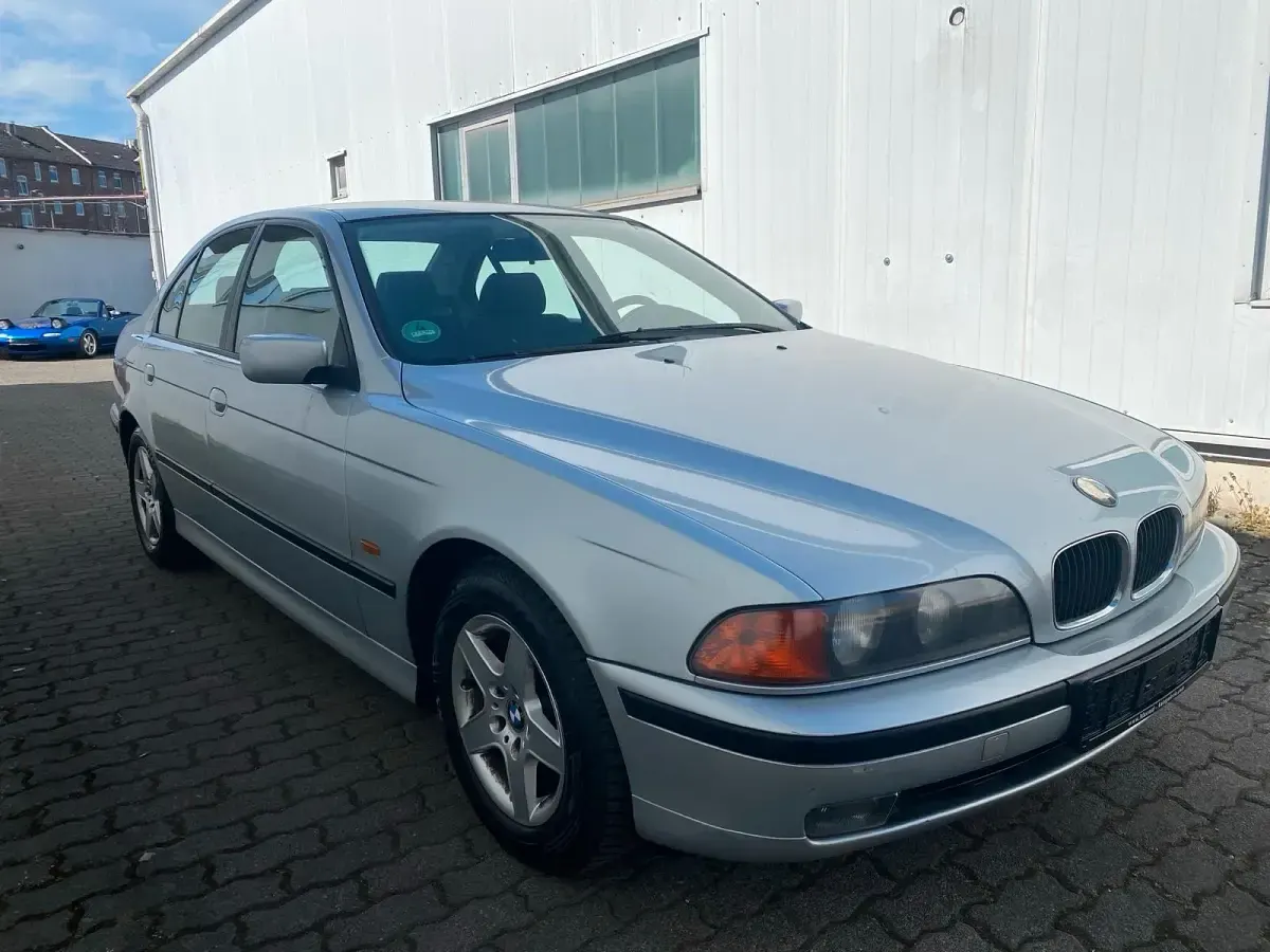 Occasion BMW 523 170 ch (125 kW) 1998 Argent Berline