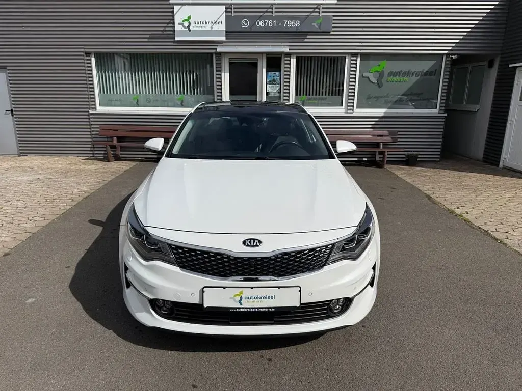 Gebraucht Kia Optima Spirit 141 PS (103 kW) 2017 Weiß Limousine