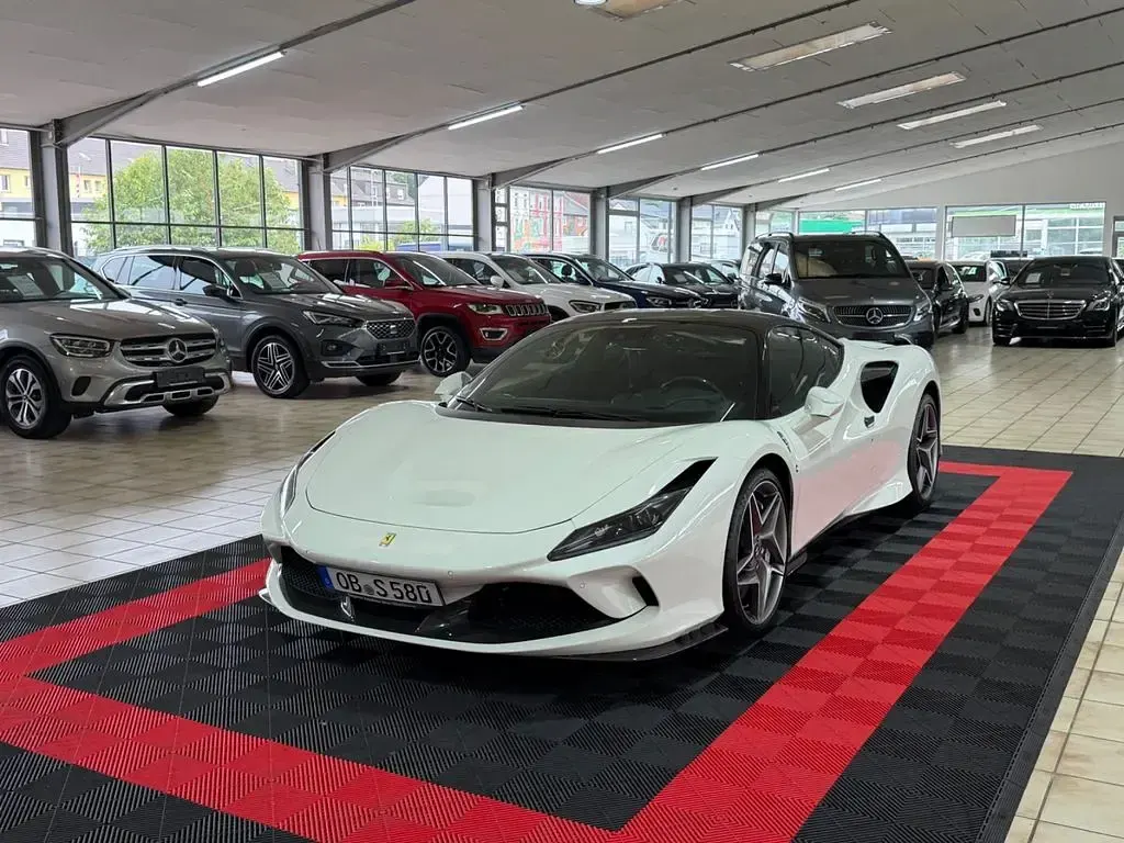Gebraucht Ferrari F8 721 PS (530 kW) 2020 Weiß Coupé