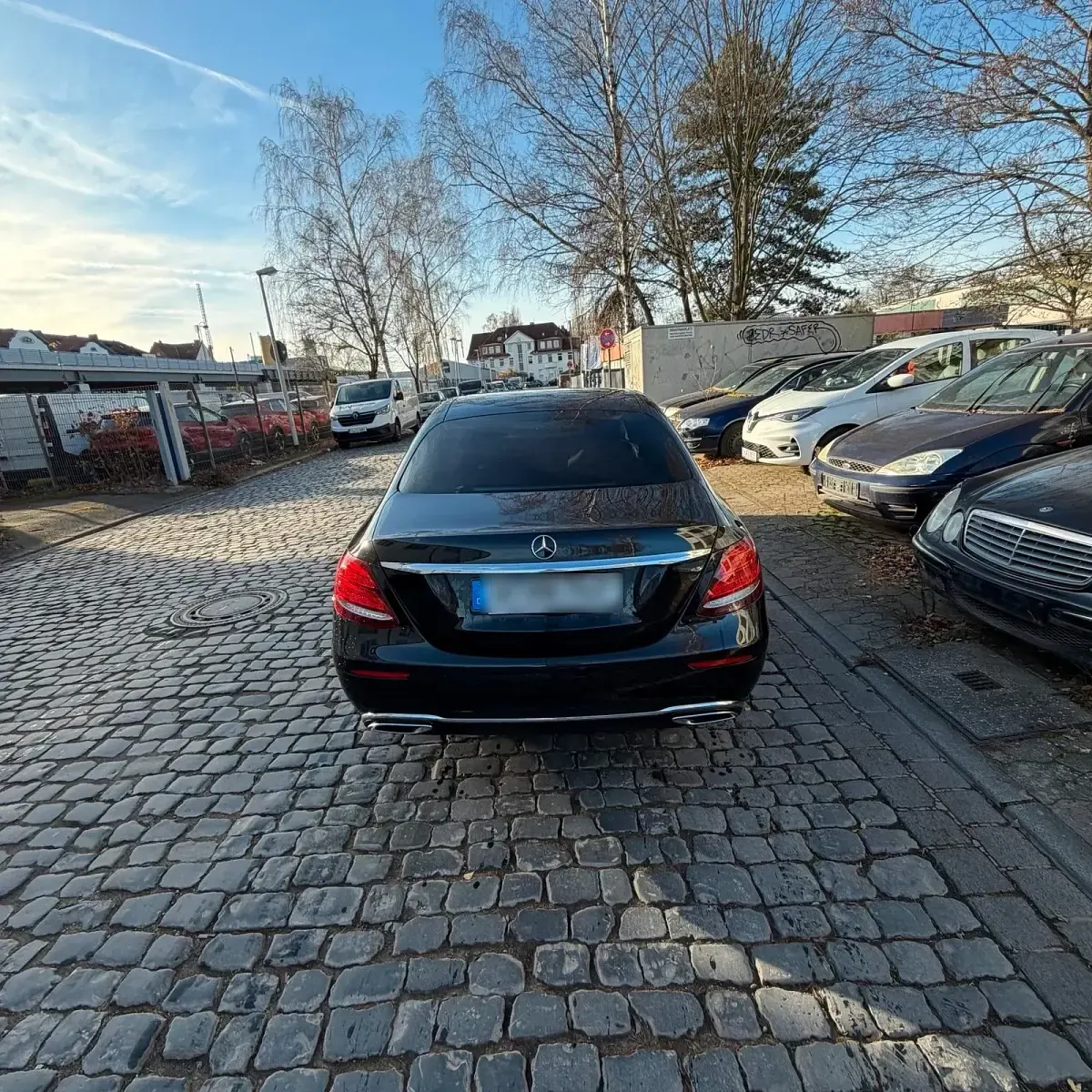 Gebraucht Mercedes E200 190 PS (139 kW) 2017 Schwarz Limousine