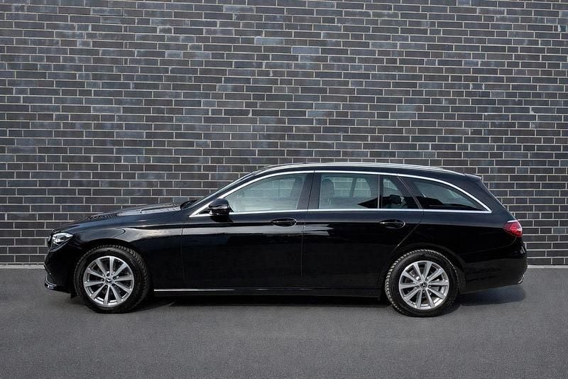 Gebraucht Mercedes E200 160 PS (117 kW) 2020 Schwarz Limousine