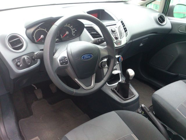 Gebraucht Ford Fiesta 122 PS (89 kW) 2009 Rot metallic Kleinwagen