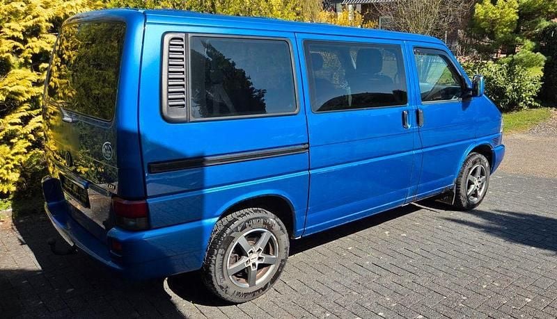 Gebraucht VW T4 102 PS (75 kW) 2000 Blau Van