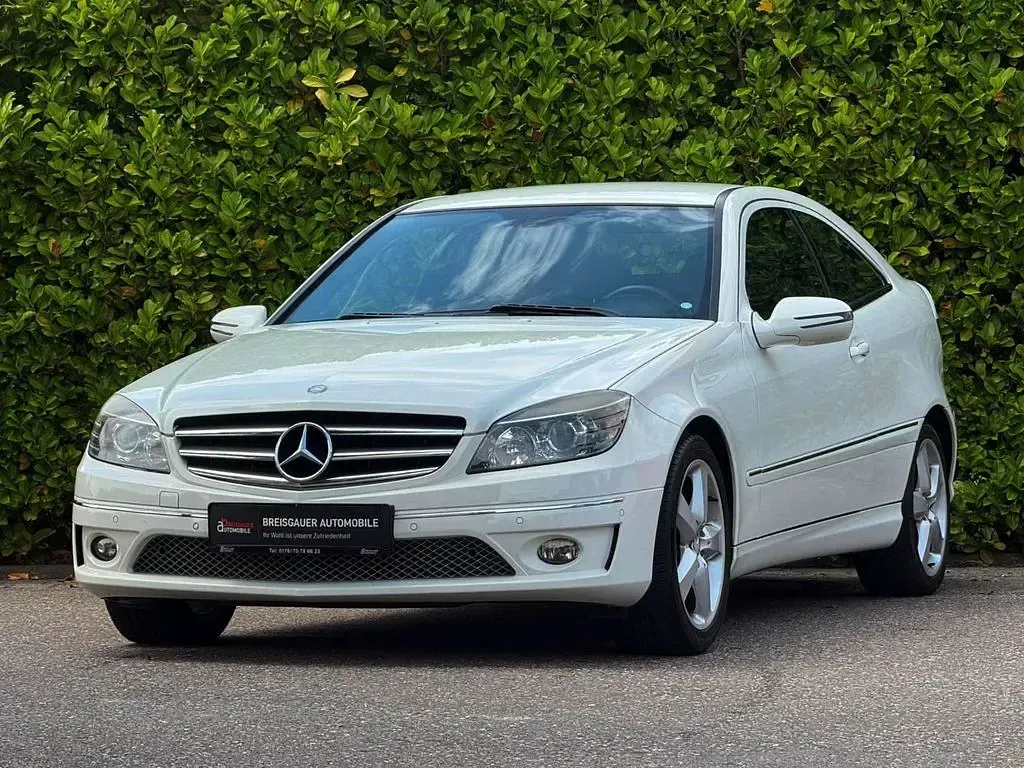 Gebraucht Mercedes CLC200 184 PS (135 kW) 2010 Weiß Coupé