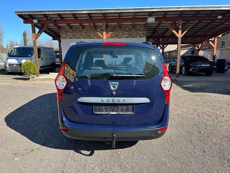 Gebraucht Dacia Lodgy Lauréate 116 PS (85 kW) 2016 Blau Van / Kleinbus