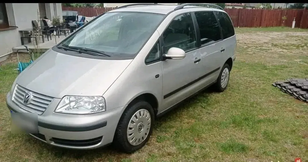Gebraucht VW Sharan 150 PS (110 kW) 2010 Silber Van / Kleinbus