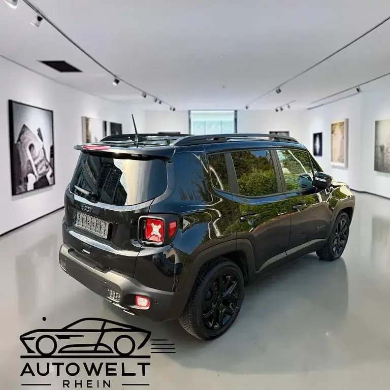 Gebraucht Jeep Renegade Limited 150 PS (110 kW) 2022 Schwarz SUV