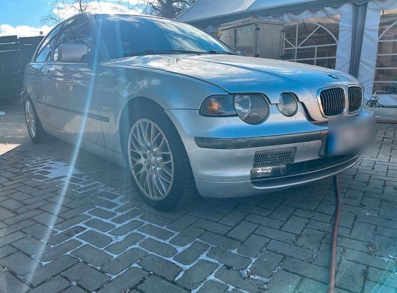 Gebraucht BMW 325 192 PS (141 kW) 2000 Silber Kleinwagen